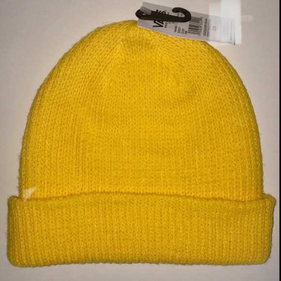 Yellow Lemon🍋Core Basics WARM BEANIE BRAND NEW Unisex 🦄 - Picture 5 of 5